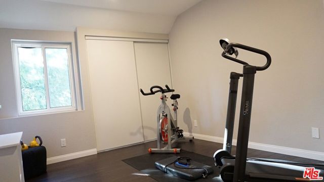 5644 Etiwanda Avenue 7, Tarzana (los Angeles), CA 91356