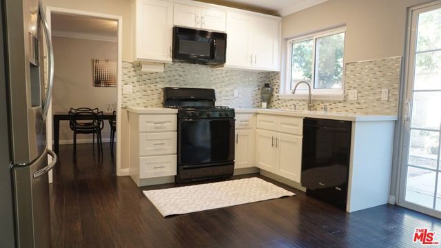 5644 Etiwanda Avenue 7, Tarzana (los Angeles), CA 91356