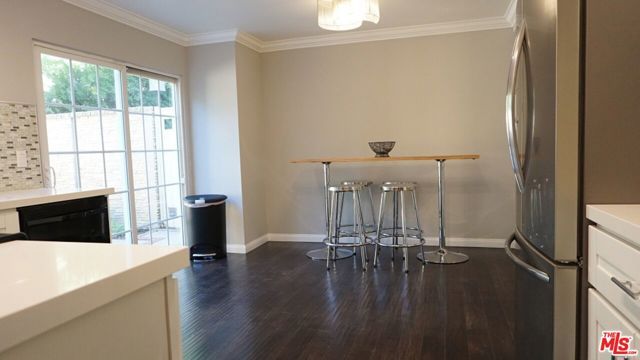 5644 Etiwanda Avenue 7, Tarzana (los Angeles), CA 91356