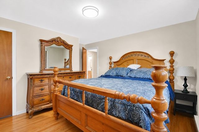 762 Center St, Ludlow, MA 01056