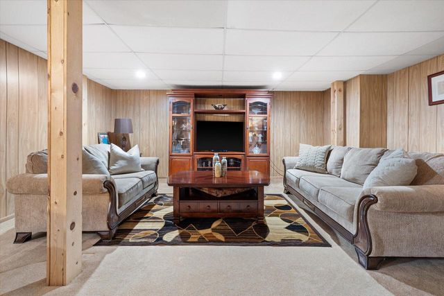 19755 Brian DRIVE, Brookfield, WI 53045