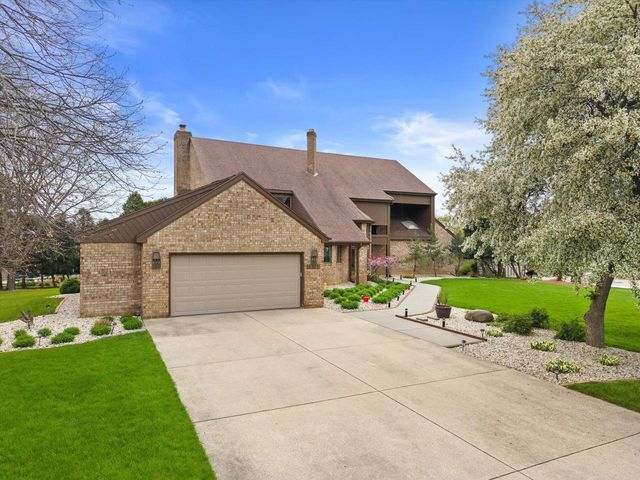 19755 Brian DRIVE, Brookfield, WI 53045