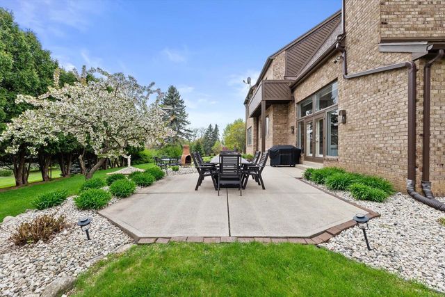 19755 Brian DRIVE, Brookfield, WI 53045