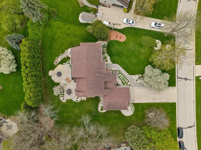 19755 Brian DRIVE, Brookfield, WI 53045