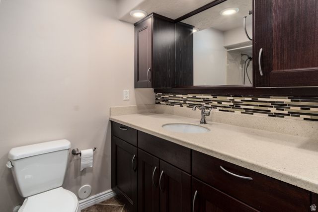8699 S DIAMOND DOVE DR, West Jordan, UT 84088