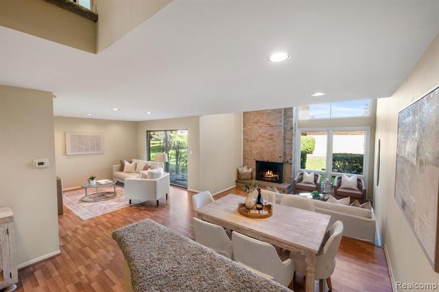 7137 Pebble Park Drive, West Bloomfield, MI 48322