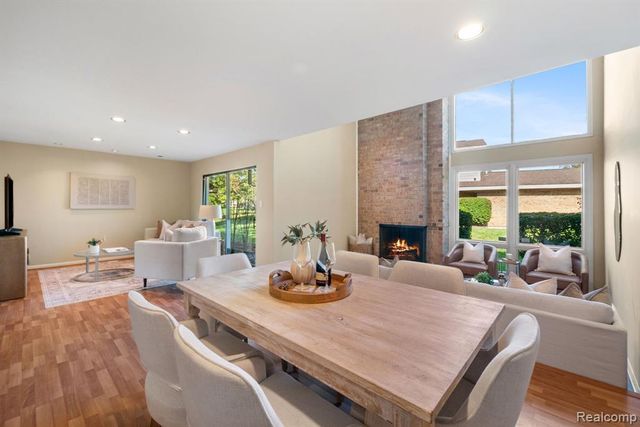 7137 Pebble Park Drive, West Bloomfield, MI 48322