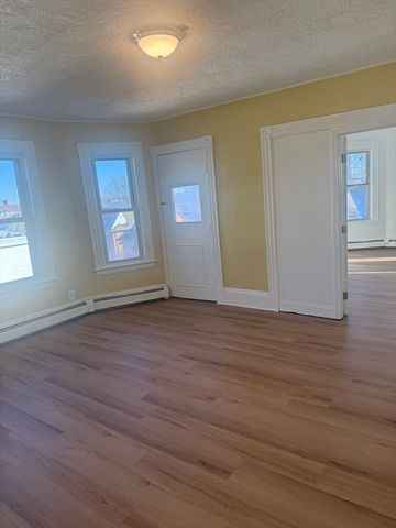 52 - 54 Margin St 4, Lawrence, MA 01841