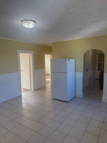 52 - 54 Margin St 4, Lawrence, MA 01841