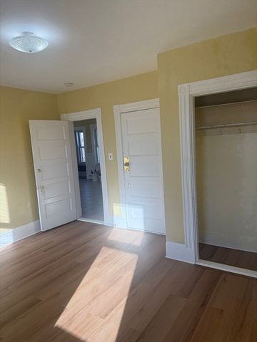 52 - 54 Margin St 4, Lawrence, MA 01841