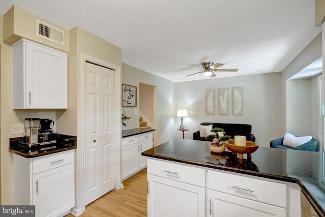 7838 ASHLEY GLEN RD, Annandale, VA 22003