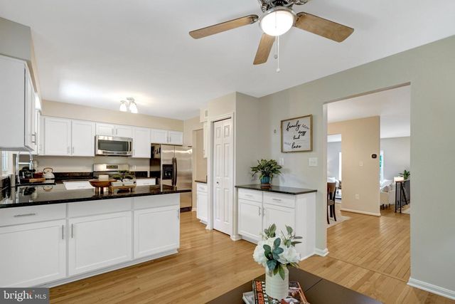 7838 ASHLEY GLEN RD, Annandale, VA 22003