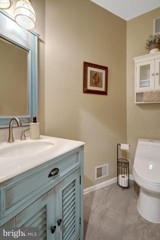 7838 ASHLEY GLEN RD, Annandale, VA 22003