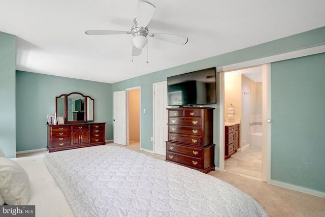 7838 ASHLEY GLEN RD, Annandale, VA 22003
