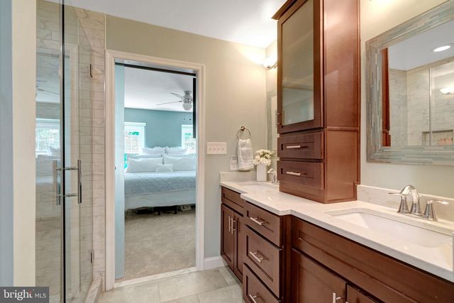 7838 ASHLEY GLEN RD, Annandale, VA 22003