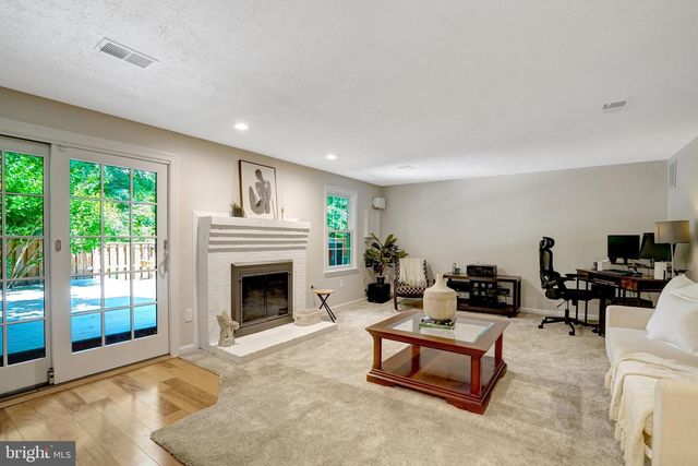 7838 ASHLEY GLEN RD, Annandale, VA 22003