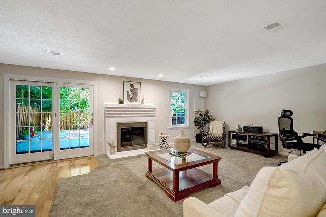 7838 ASHLEY GLEN RD, Annandale, VA 22003