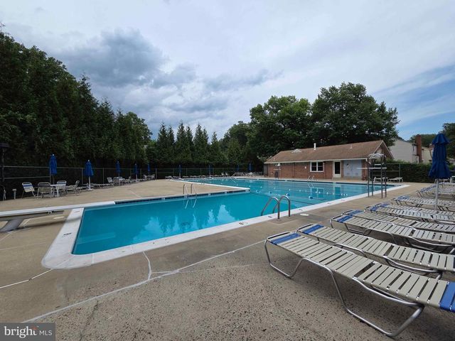 7838 ASHLEY GLEN RD, Annandale, VA 22003