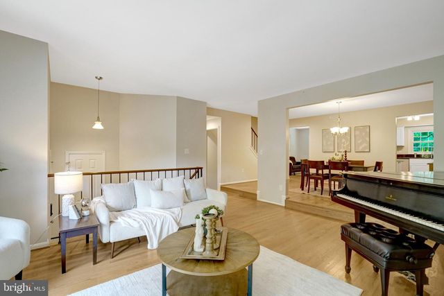 7838 ASHLEY GLEN RD, Annandale, VA 22003