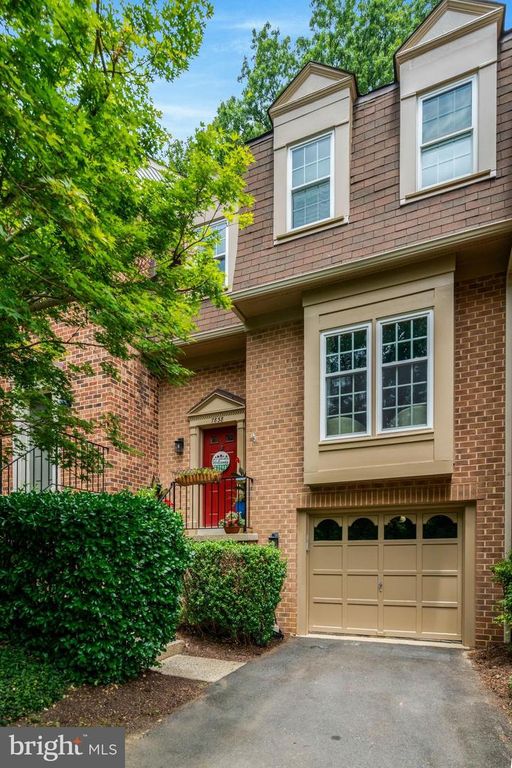 7838 ASHLEY GLEN RD, Annandale, VA 22003