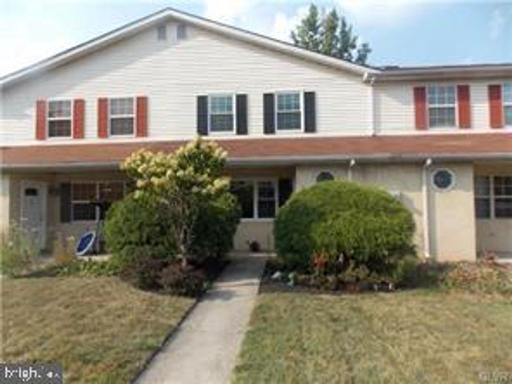 40 MIMOSA CT, QUAKERTOWN, PA 18951 — exterior
