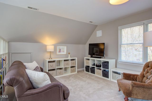 100 Glenview Place, Chapel Hill, NC 27514