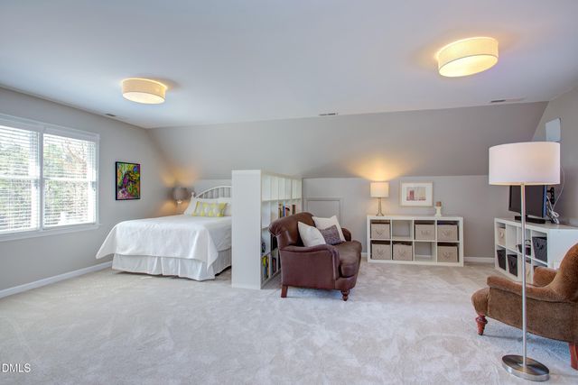 100 Glenview Place, Chapel Hill, NC 27514