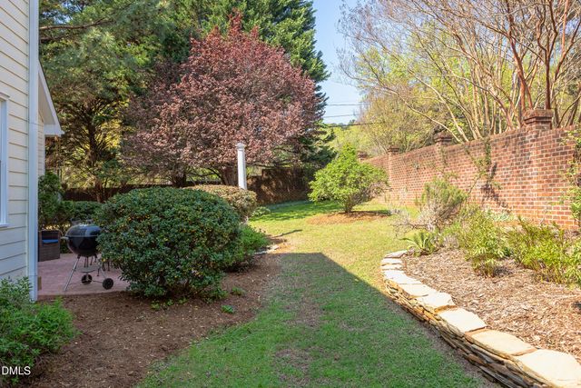 100 Glenview Place, Chapel Hill, NC 27514