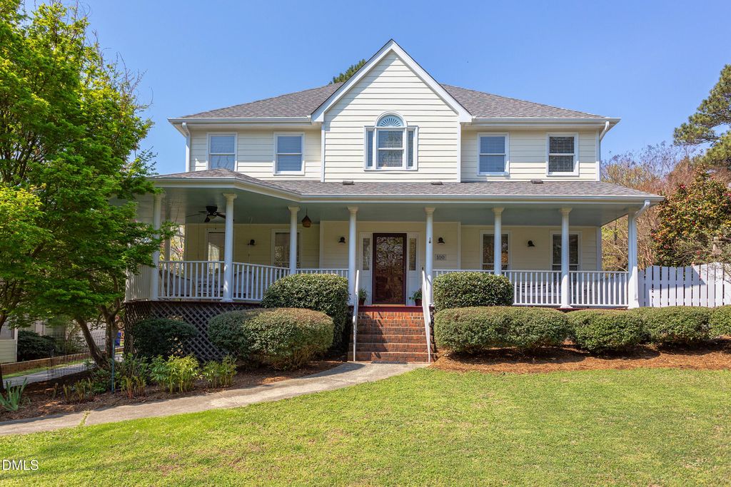 100 Glenview Place, Chapel Hill, NC 27514