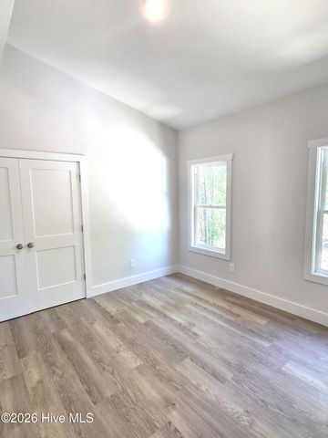 12374 Shaw Highway, Burgaw, NC 28425