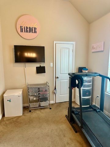 1005 Trailwood Drive, Desoto, TX 75115