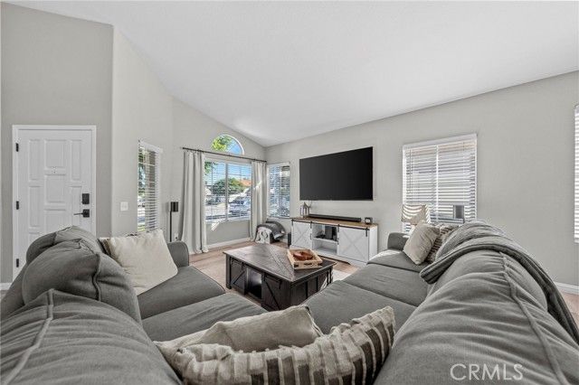 24529 Ridgewood, Murrieta, CA 92562