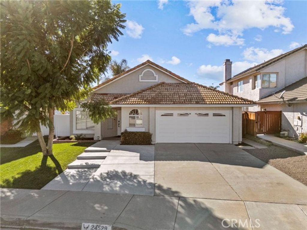 24529 Ridgewood, Murrieta, CA 92562