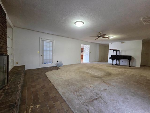 104 CR 7010, Wynne, AR 72396