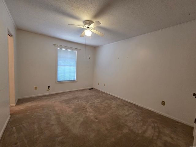 104 CR 7010, Wynne, AR 72396