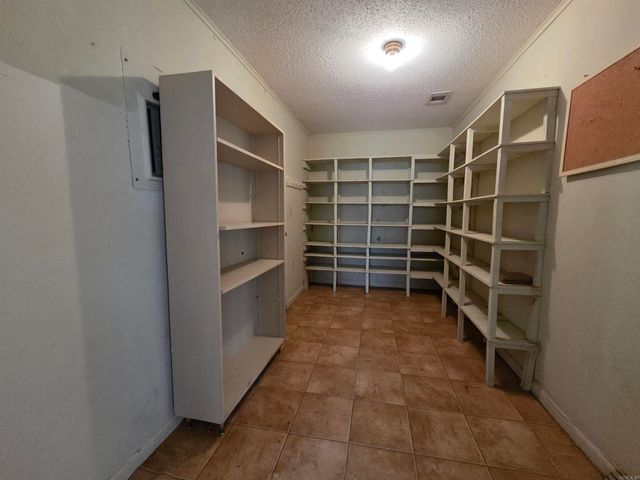 104 CR 7010, Wynne, AR 72396