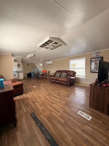 1395 Road 5607, Cleveland, TX 77327