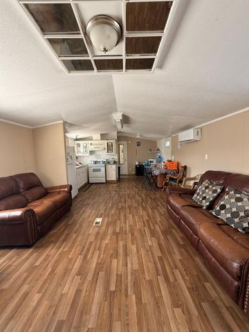 1395 Road 5607, Cleveland, TX 77327