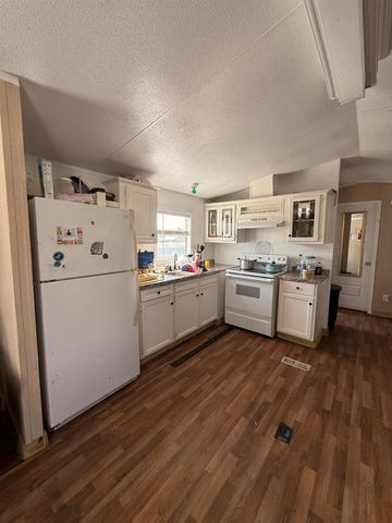 1395 Road 5607, Cleveland, TX 77327
