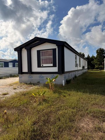 1395 Road 5607, Cleveland, TX 77327
