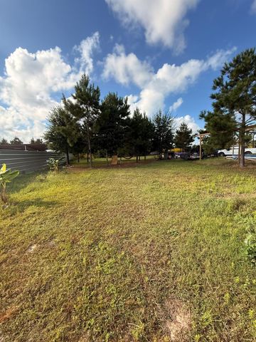 1395 Road 5607, Cleveland, TX 77327