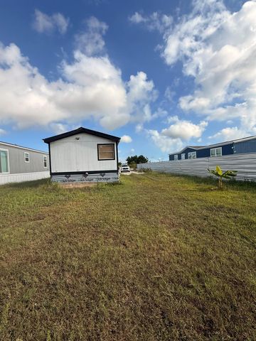 1395 Road 5607, Cleveland, TX 77327