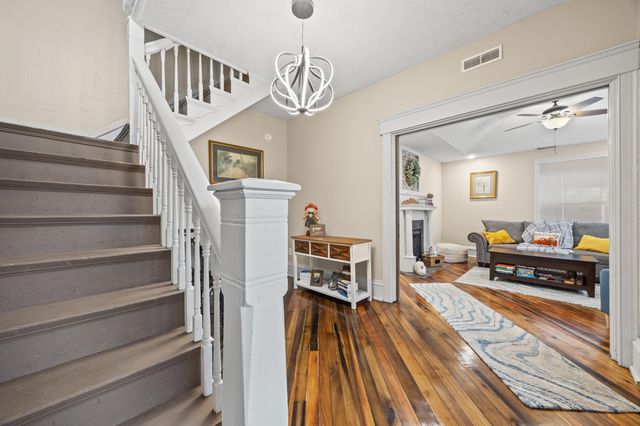 320 Logan Street, Frankfort, KY 40601