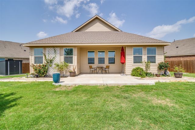 1042 Manuel Drive, Fate, TX 75087