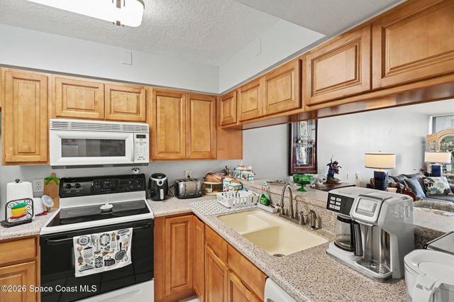 1420 Huntington Lane 2402, Rockledge, FL 32955