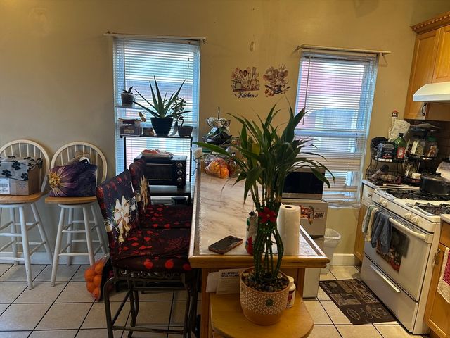 105 Summer St, Everett, MA 02149