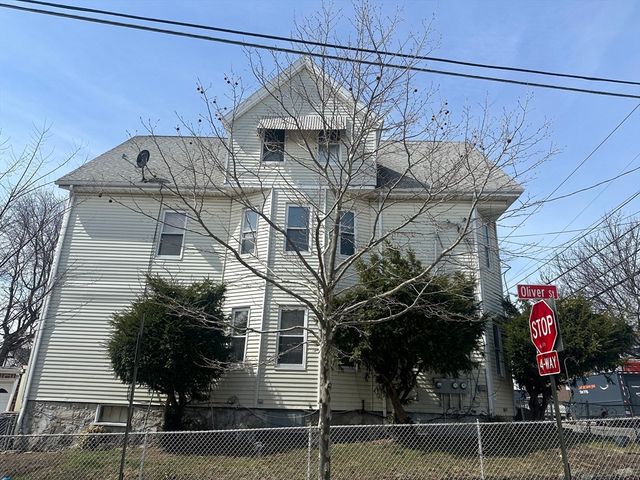 105 Summer St, Everett, MA 02149