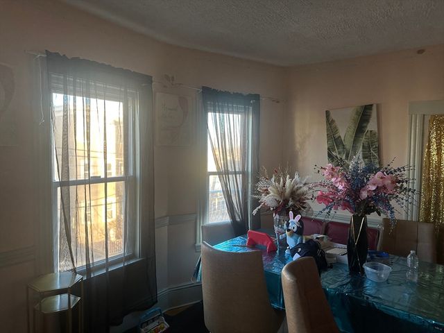 105 Summer St, Everett, MA 02149