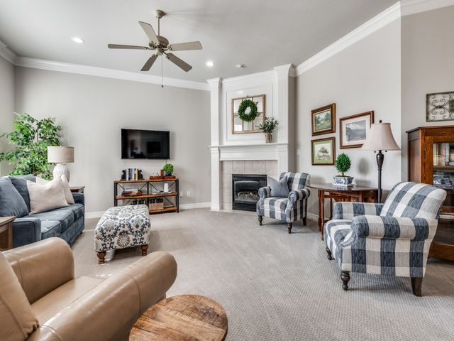 5105 National Court, Arlington, TX 76017