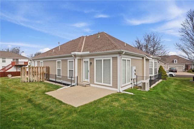 3717 S Bolger Court, Independence, MO 64055